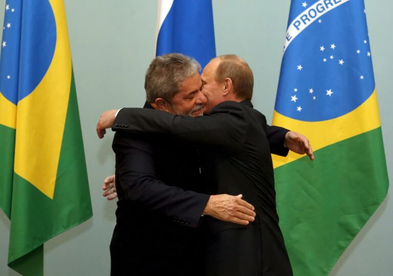 Vladimir Putin e Luiz Inácio Lula da Silva em 2010 Foto: EFE/SERGEI ILNITSKY