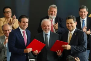 Hugo Motta, Luiz Inácio Lula da Silva e Davi Alcolumbre Foto: Antonio Cruz/Agência Brasil