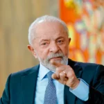 PT aprova manifesto para 2026 focado na reeleição de Lula e evita polêmicas para não afastar o centro