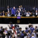Dosimetria volta ao Congresso com derrota iminente do Planalto na Câmara e incerteza no Senado