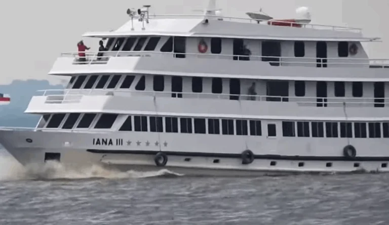 Iate Iana III, que está abrigando Lula em Belém Foto: Reprodução/YouTube Canalzonia