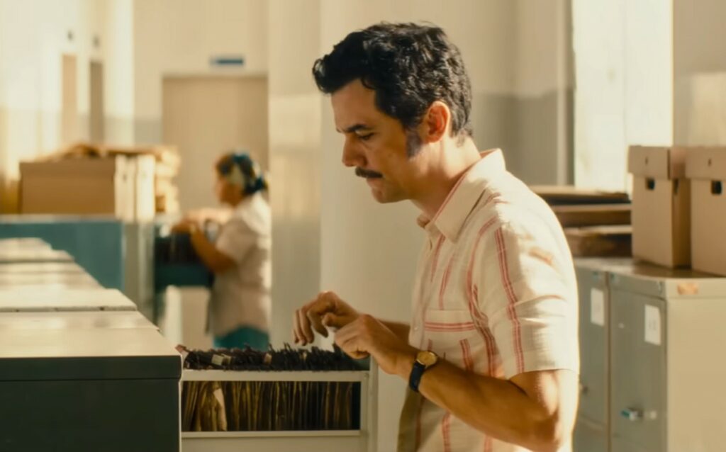 Wagner Moura em O Agente Secreto Foto: Reprodução/YouTube NEON