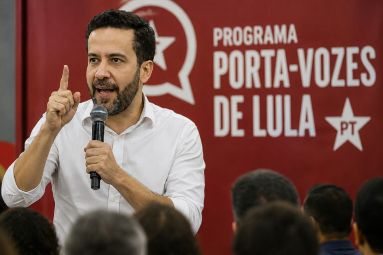 Andre Janones - Foto: IA