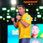 Flávio Bolsonaro confirma escolha de vice e deve anunciar nome em Brasília com chapa possivelmente pura do PL