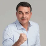 Flávio Bolsonaro promete reduzir encargo da conta de luz e aposta em biocombustíveis para baratear energia