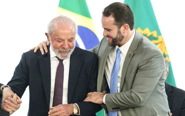 Lula e Dario Durigan Foto: Marcelo Camargo/Agência Brasil