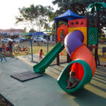 Prefeitura entrega novo parquinho infantil em parceria com MPT
