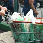 Percentual de renda disponível cai para menor nível da história