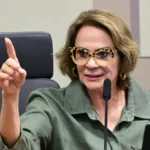 Damares cobra medidas contra site adulto no uniforme do Corinthians para proteger crianças de exposição sexual